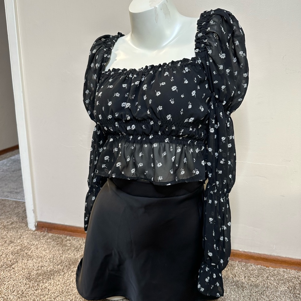 Floral top